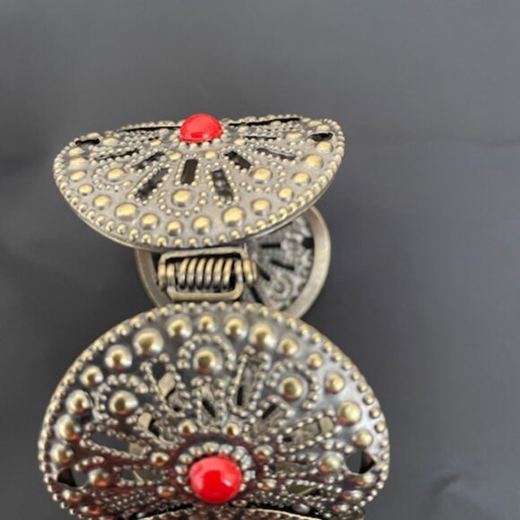 Brass Cuff Bracelet with red centre stones -VTG - Picture 5 of 6